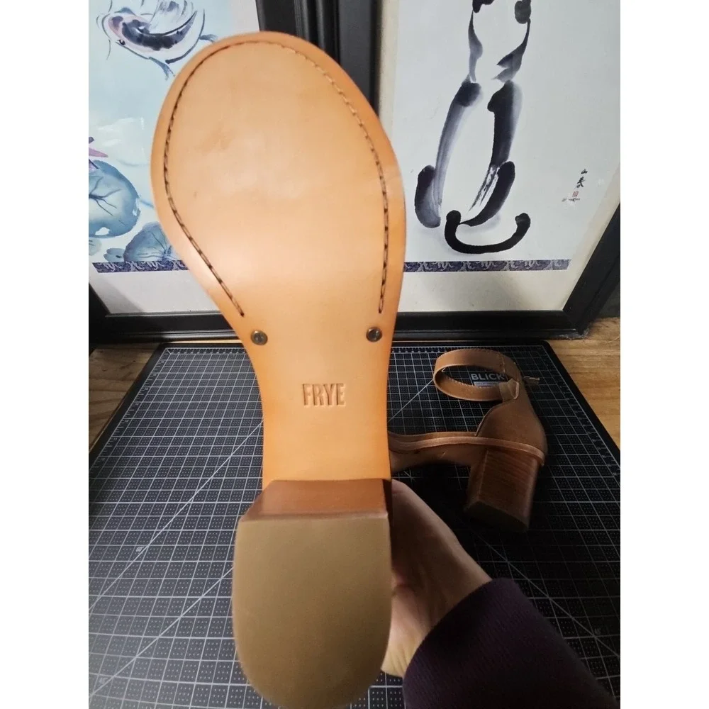 Frye Women's Brielle Back‎ Zip Heeled Sandal, Cognac, women Sz 9.5M